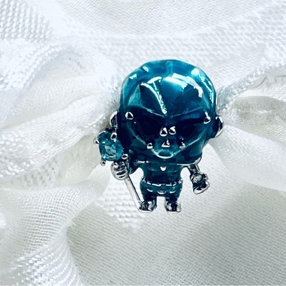 ❄️ NWOT Night King Charm – Game of Thrones 🐉 - Picture 8 of 15